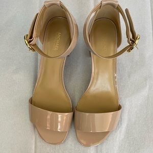 Michael Kors Lena Flex Mid Sandal
